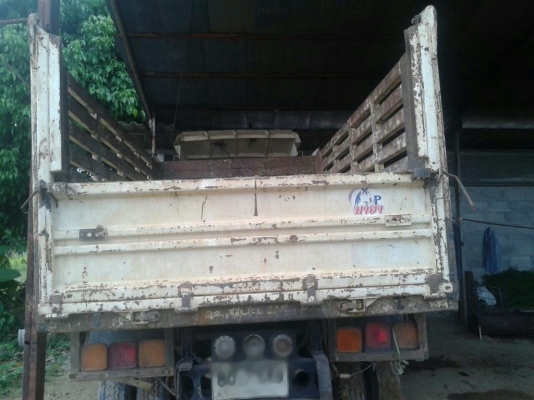 Isuzu frr210  ขายดาวน์ลดเหลือ  180,000 บาทคะ