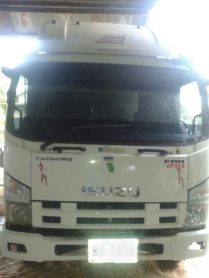 Isuzu frr210  ขายดาวน์ลดเหลือ  180,000 บาทคะ