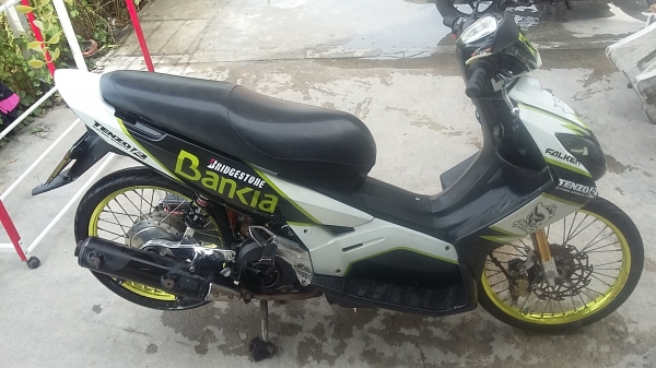 ขาย Yamaha Nuvou mx ชุดสีเดิมไม่มีแตก ไม่มีหอน แรงๆเลย ครับ ภาษีไม่ขาดต่อ มีเล่ม เอกสารพร้อมชุดโอนครบ อยุ่ที่ดอนเมือง กรุงเทพ ราคา 11900 เบอ 0891123302 สวยๆงามๆมาดูรถนัดก่อนนะครับต่อรองกันได้ครับคุยง่ายๆ