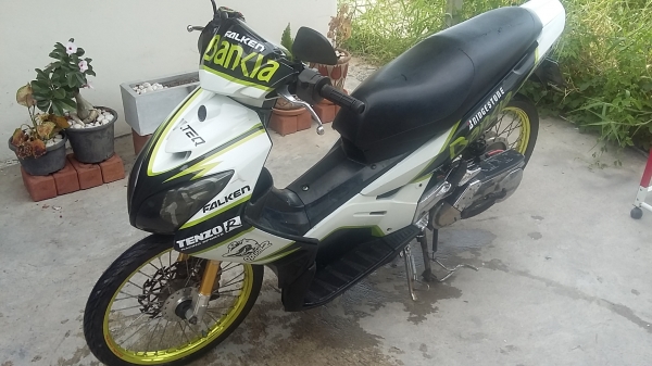 ขาย Yamaha Nuvou mx ชุดสีเดิมไม่มีแตก ไม่มีหอน แรงๆเลย ครับ ภาษีไม่ขาดต่อ มีเล่ม เอกสารพร้อมชุดโอนครบ อยุ่ที่ดอนเมือง กรุงเทพ ราคา 11900 เบอ 0891123302 สวยๆงามๆมาดูรถนัดก่อนนะครับต่อรองกันได้ครับคุยง่ายๆ