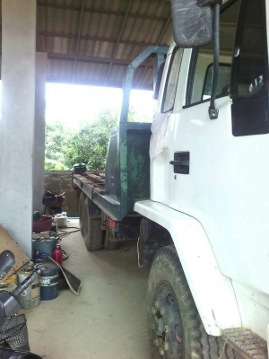 ขายรถบรรทุก 10 ล้อเทรลเลอร์ ISUZU ROCKY 210 แรงม้า 2 เพลาสโลว์ดึง ราคา 580000