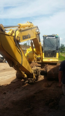 ขายดาวน์รถแบคโฮ KOMATSU PC 160-8 ขายดาวน์ 800000
