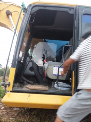 ขายดาวน์รถแบคโฮ KOMATSU PC 160-8 ขายดาวน์ 800000