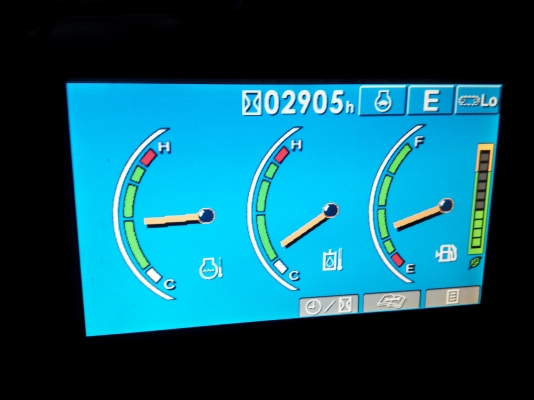 ขายดาวน์รถแบคโฮ KOMATSU PC 160-8 ขายดาวน์ 800000