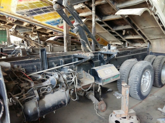 ขายรถบรรทุก 10 ล้อดัมพ์ ISUZU DECA 270 แรงม้าปี 2540 มีระบบลากพ่วง ราคา 1100000