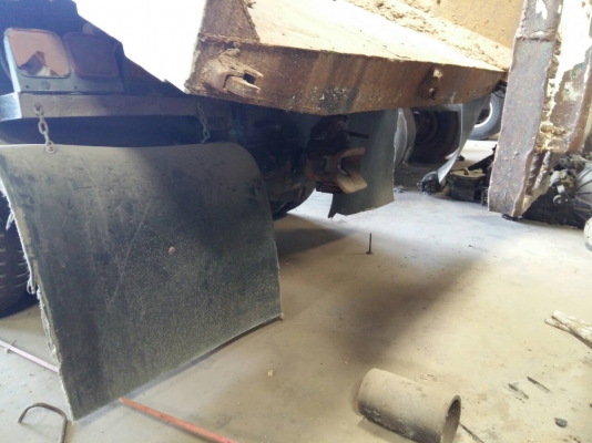 ขายรถบรรทุก 10 ล้อดัมพ์ ISUZU DECA 270 แรงม้าปี 2540 มีระบบลากพ่วง ราคา 1100000