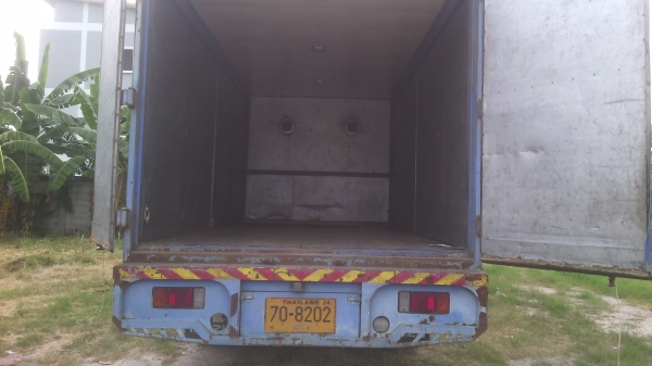 ต้องการขาย ISUZU NQR ต้องการขาย ISUZU NQR