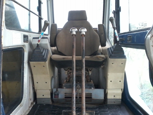 Kobelco SK60 Mark 3 เอวแน่นช่วงล่างเต็มเครื่องเดิมปั๊มแรงมีเอกสาร ใบแจ้งจำหน่าย Kobelco SK60 Mark 3 เอวแน่นช่วงล่างเต็มเครื่องเดิมปั๊มแรงมีเอกสาร ใบแจ้งจำหน่าย