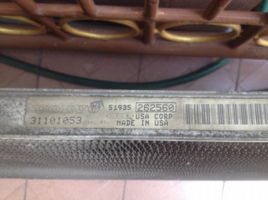 แผงคอยล์ร้อน VOLVO V70 ของเก่าญี่ปุ่นสภาพสวย