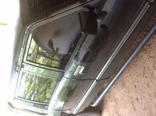 ขายฮีโร่ 4 ประตู