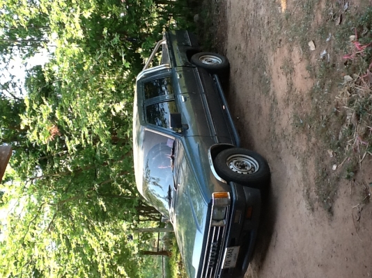 ขายฮีโร่ 4 ประตู