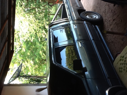 ขายฮีโร่ 4 ประตู