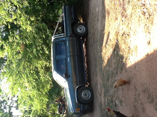 ขายฮีโร่ 4 ประตู