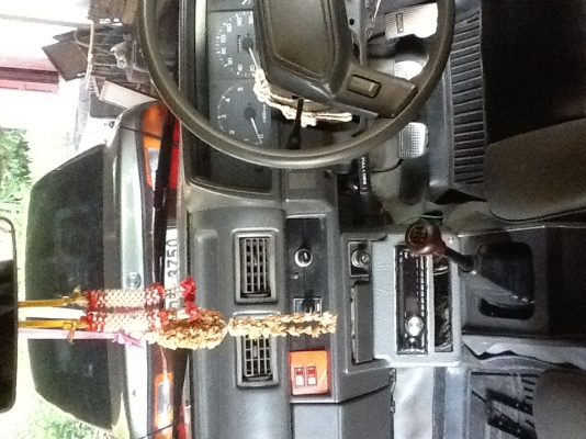 ขายฮีโร่ 4 ประตู