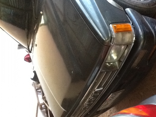 ขายฮีโร่ 4 ประตู