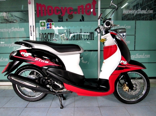 Fino ps สีดำแดงขาว สียอดนิยมจริงๆ รถเดือน กันยายน ปี 57 ไมล์ 5 พันโล  แถม 3 รายการ 26900