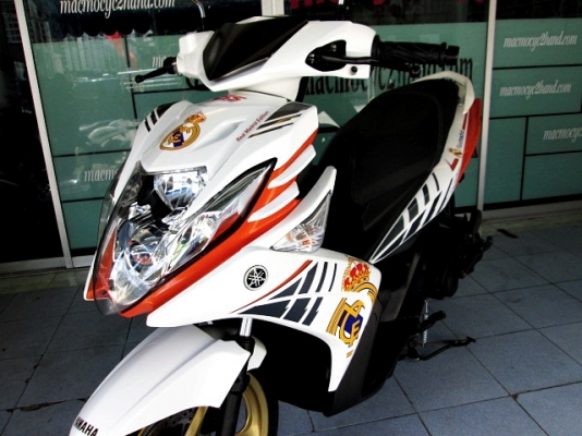 Nouvo sx สีส้มขาว ลาย Real madrid Edition ตัวท๊อป ล้อแมกซ์สีทองหายาก รถเดือน ก.ย.ปี 57 ไมล์ 4 พันโล ฟรีโอน 38900 Nouvo sx สีส้มขาว ลาย Real madrid Edition ตัวท๊อป ล้อแมกซ์สีทองหายาก รถเดือน ก.ย.ปี 57 ไมล์ 4 พันโล ฟรีโอน 38900