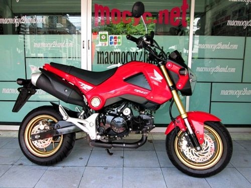 msx สีแดง ตัวใหม่แมกซ์สีทอง รถเดือน กรกฏาคม ปี 57 ไมล์ 3 พันโล  สภาพเดิมๆสวย แถม 4 รายการ 59900