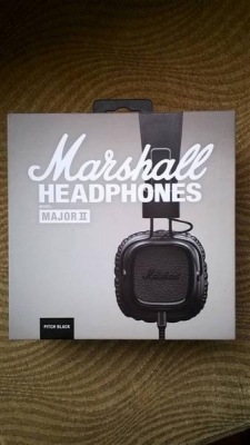 ขายหูฟัง Marshall Major II ของใหม่ยังไม่แกะกล่อง