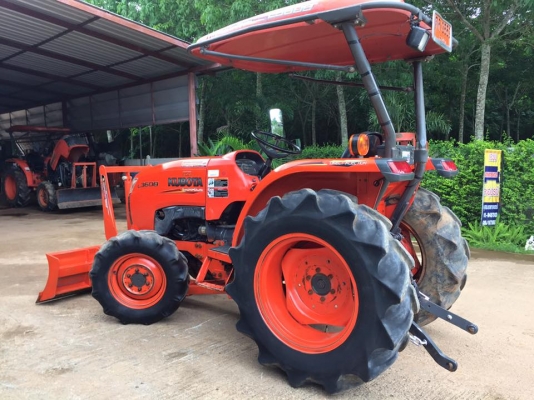 ขายรถไถ Kubota L3608(4WD) พร้อมใบมีดและผานพรวนช้าง รถพร้อมใช้งาน ขายรถไถ Kubota L3608(4WD) พร้อมใบมีดและผานพรวนช้าง รถพร้อมใช้งาน