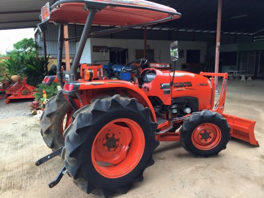 ขายรถไถ Kubota L3608(4WD) พร้อมใบมีดและผานพรวนช้าง รถพร้อมใช้งาน
