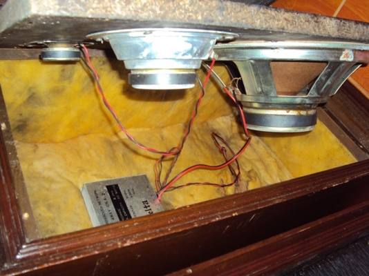 ขายลำโพงโบราณ ตู้ใหญ่ ดอก 12 นิ้ว