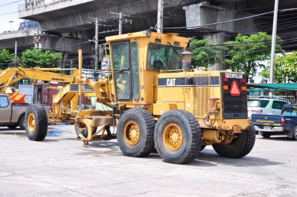 MOTOR GRADER CATTERPILLAR 140H