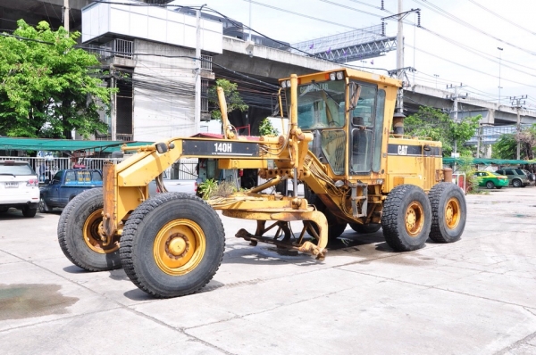 MOTOR GRADER CATTERPILLAR 140H