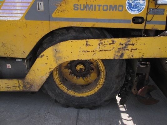 ขาย รถปูยาง นำเข้าจากญี่ปุ่นแท้ ขาย รถปูยาง นำเข้าจากญี่ปุ่นแท้