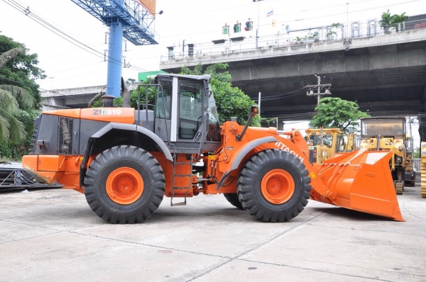 รถตักล้อยางWHEEL LOADER HITACHI ZW310