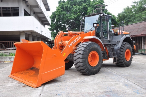 รถตักล้อยางWHEEL LOADER HITACHI ZW310