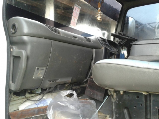 ขายรถบรรทุก 10 ล้อดัมพ์ ISUZU DECA 270 แรงม้าปี 2549 มีระบบลากพ่วง ราคา 1650000