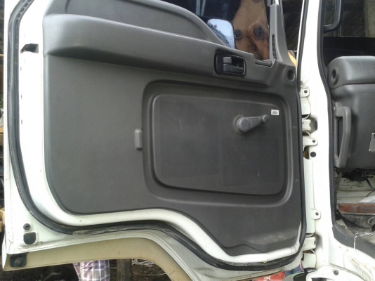 ขายรถบรรทุก 10 ล้อดัมพ์ ISUZU DECA 270 แรงม้าปี 2549 มีระบบลากพ่วง ราคา 1650000