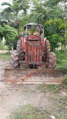 รถไถคูโบต้า M8950 รถไถคูโบต้า M8950