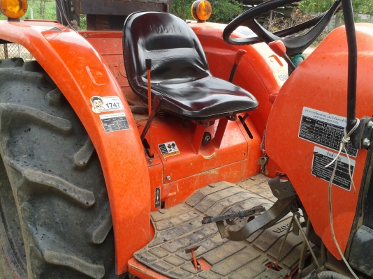 คูโบต้าL4708พร้อมใบมีดและเล่มทะเบียน