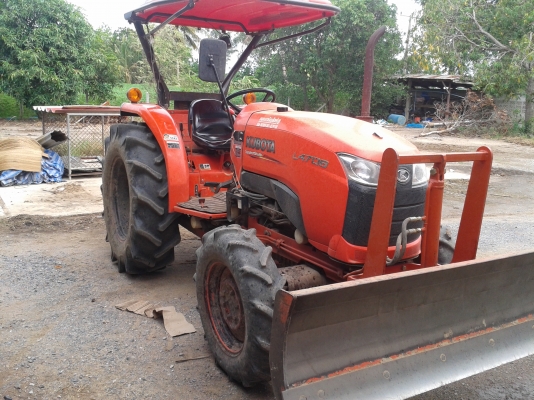 คูโบต้าL4708พร้อมใบมีดและเล่มทะเบียน