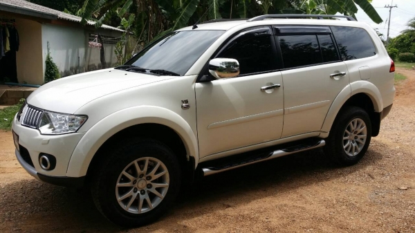 ขายดาวน์ 80,000 บาท PAJERO 3.0 V6 ปี 13 สีขาว เครื่องเดิมเบนซิน ออโต้ ขายดาวน์ 80,000 บาท PAJERO 3.0 V6 ปี 13 สีขาว เครื่องเดิมเบนซิน ออโต้