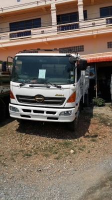 MEGA 220hp ดั้ม 6ล้อ MEGA 220hp ดั้ม 6ล้อ