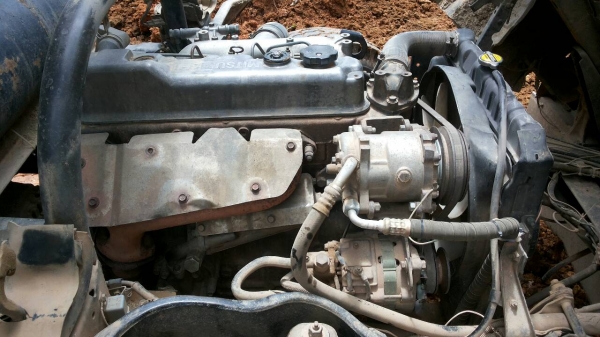 ขายรถบรรทุก 6 ล้อดัมพ์ MITSUBICHI 115 แรงม้า ช่วงล่าง F หน้าหลัง ราคา 380000