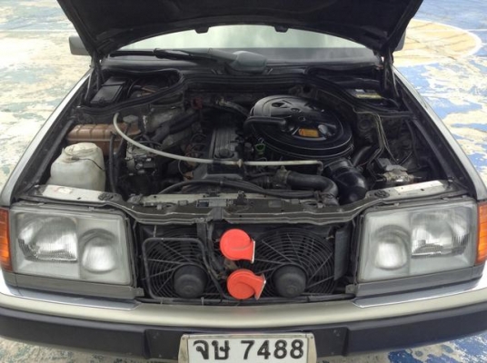 BENZ 300 Eรถสภาพพร้อมใช้ ติดLPG วิ่งได้2ระบบ