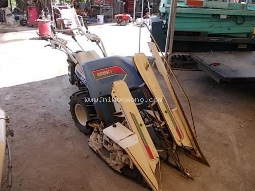 รถเกี่ยวข้าวเดินตาม  ISEKI   RL55  รหัสสินค้า : 80802828    Line ID: nihonmono หรือเพิ่มเติมไดที่ www.nihonmono.com