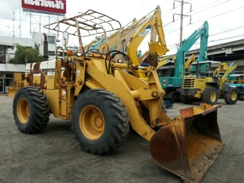 รถตักล้อยาง510-16000 รถตักล้อยาง510-16000