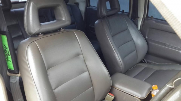 ขาย Isuzu 4 ประตู รถปี 36 สีขาว ราคา 95,000 บาท ++++++++