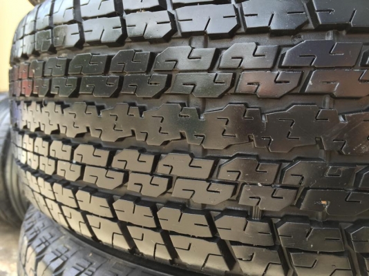 ขายยาง BRIDGESTONE DUELER H/T 255-65-17 ปี13 ดอกหนาจัด พร้อมใช้งาน ชุดละ 6,900 บาท