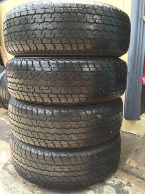 ขายยาง BRIDGESTONE DUELER H/T 255-65-17 ปี13 ดอกหนาจัด พร้อมใช้งาน ชุดละ 6,900 บาท