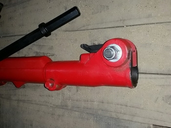 อันนี้ หัวเจาะลม แย็กลม สำหรับ แย็กปูน คอนกรีตHammer TPB 40 ขนาด 40 กก ของใหม่ ใต้หวัน