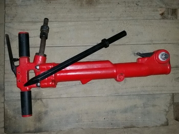 อันนี้ หัวเจาะลม แย็กลม สำหรับ แย็กปูน คอนกรีตHammer TPB 40 ขนาด 40 กก ของใหม่ ใต้หวัน