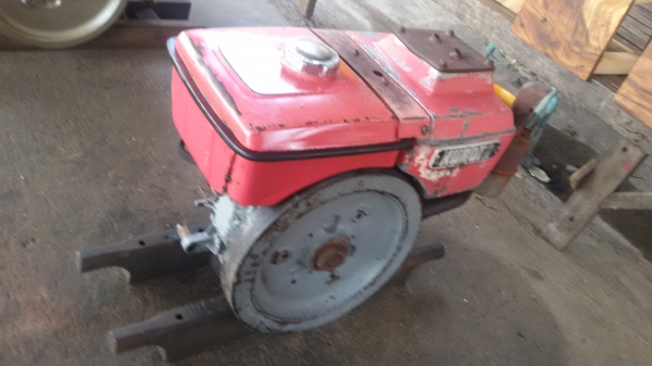 ขายครับเครื่องจีเอ80สภาพเดิมๆติดนิ้มๆเหมาะสัมหลับสูบน้ำทิ้งราคา6500โทร0813655997อำพร พาเจริญ อยู่ อ คลองขลุง จ กำแพงเพชร ราคานี้ยังต่อลองได้อีกนะครับ