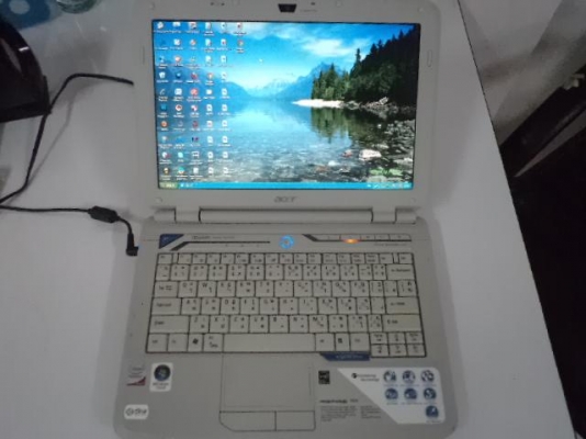 ขายโน๊ตบุ๊ค Acer สภาพสวยๆ ใช้งานทั่วไปครับ ขายโน๊ตบุ๊ค Acer สภาพสวยๆ ใช้งานทั่วไปครับ