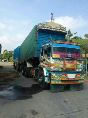 พ่วงแม่ลูกดั๊มพ์ ยี่ห้อ ISUZU 320 แรงม้า ปี 2550